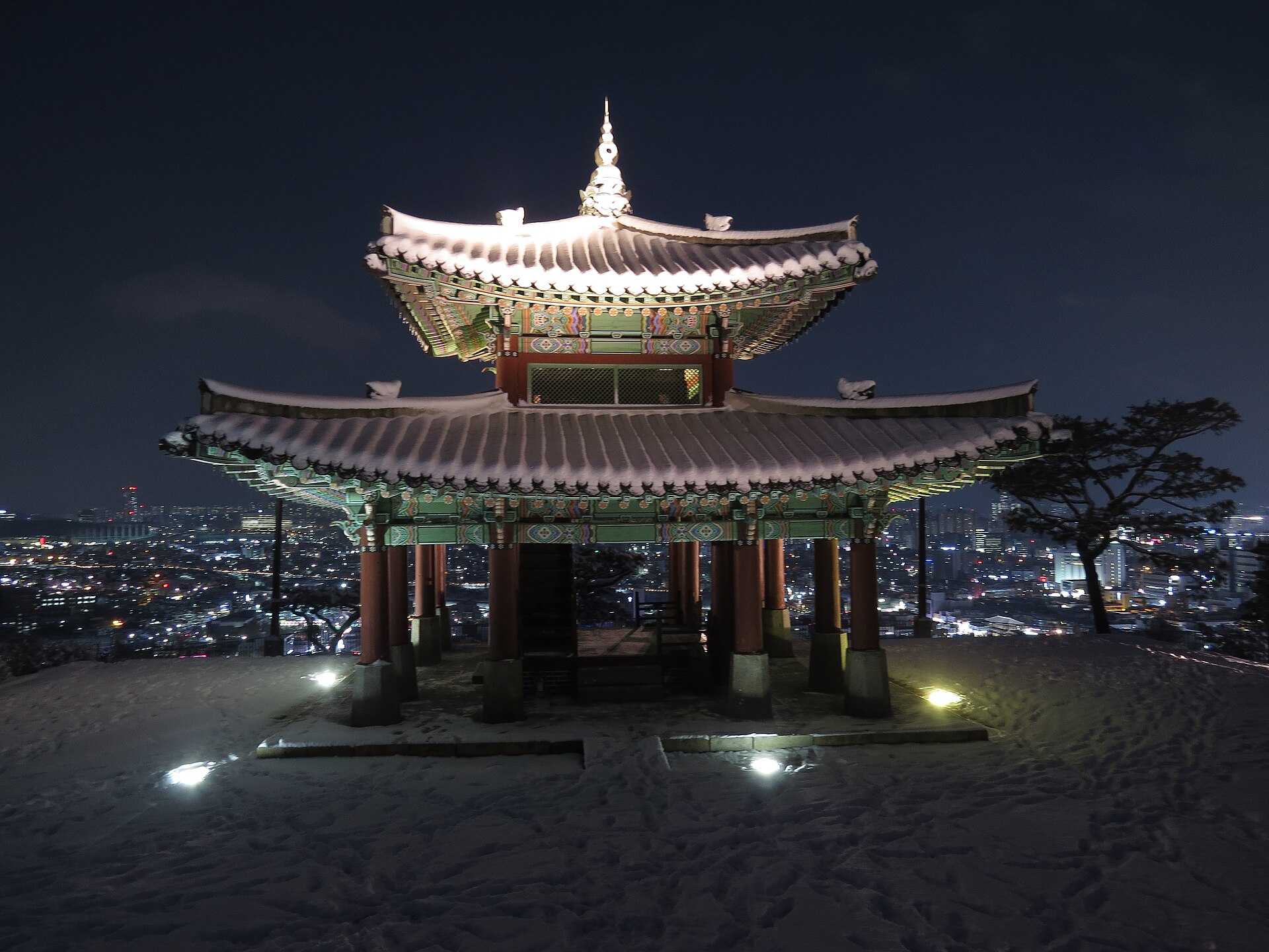 Suwon Hwaseong Fortress pavilion lit up at night